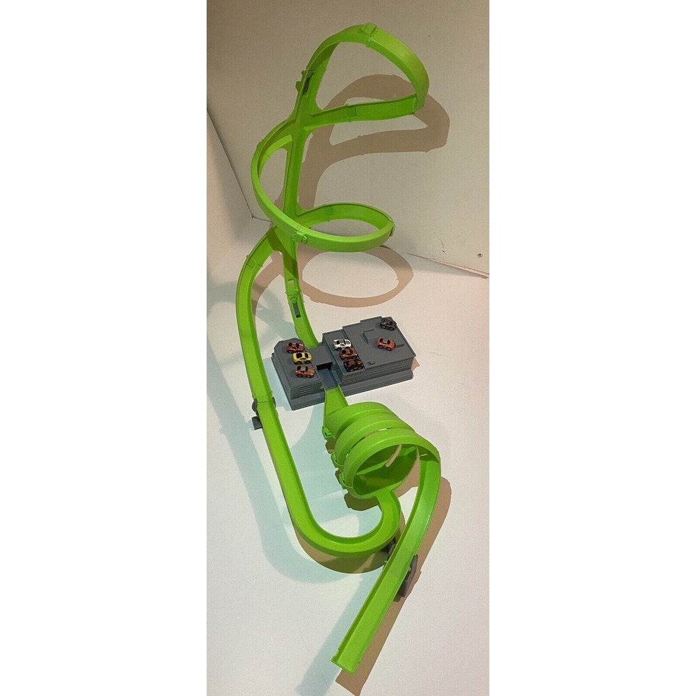 Nano Speed  XConcepts Spin Master Super Vert Crash Set Lot V-8 Cars